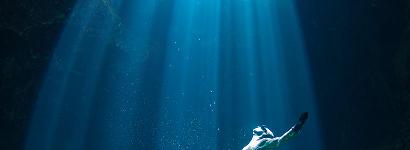 Free Diving the Blue Hole Spring